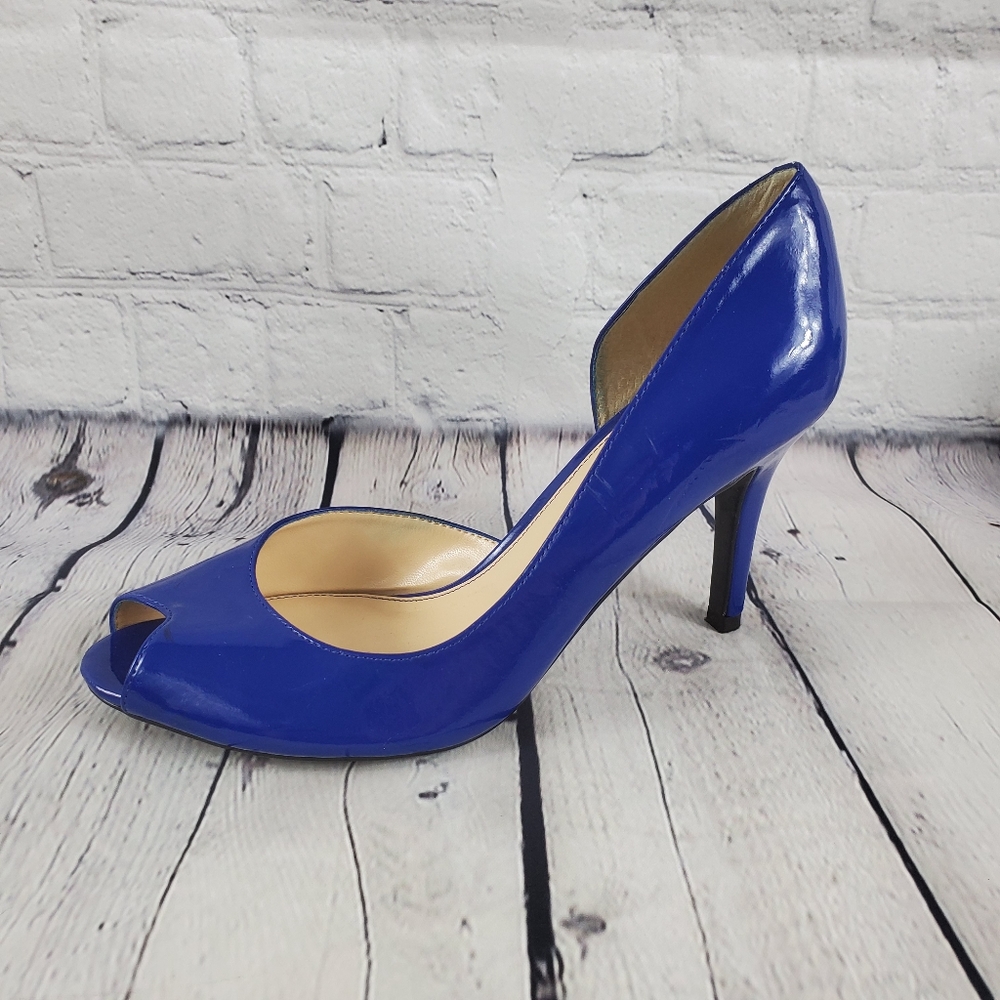 Marc Fisher patent blue heels